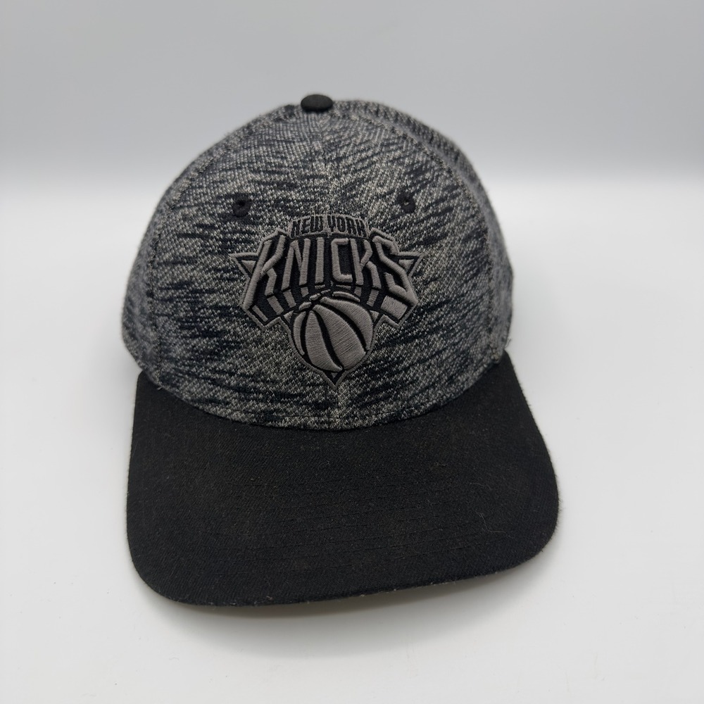 New Era Hat New York Knicks 9FORTY OSFA Good NBA Basketball Snapback Gray Black